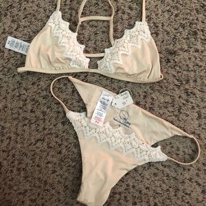 Blue Life Paradise Bikini in sand dollar